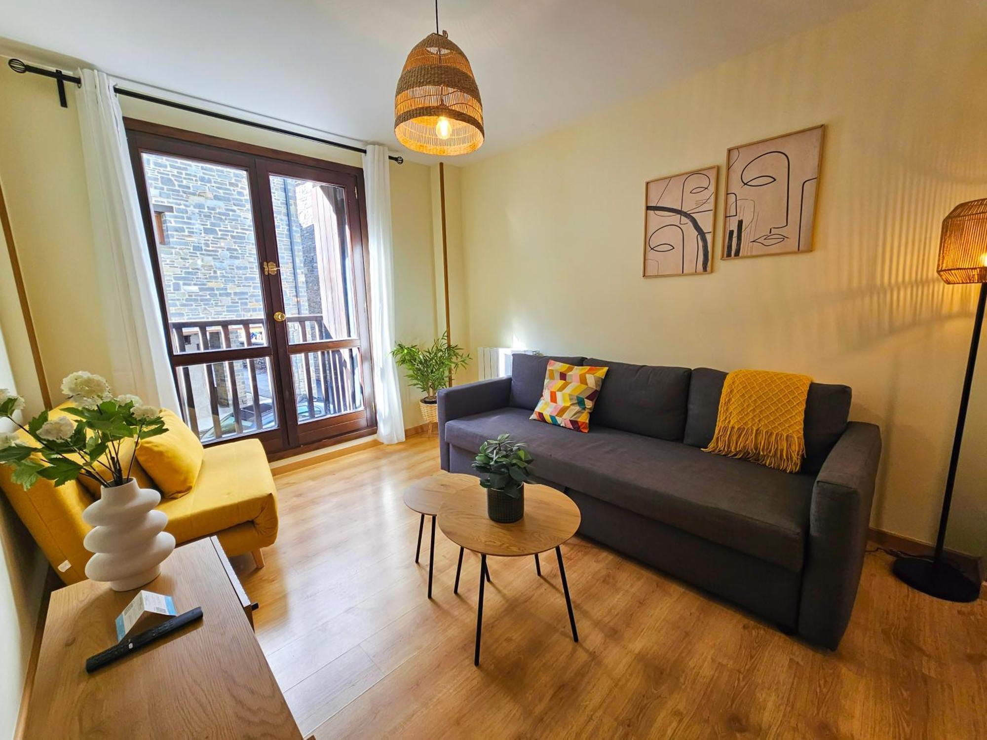 Apartamentos Escarrilla Suites 3000 מראה חיצוני תמונה